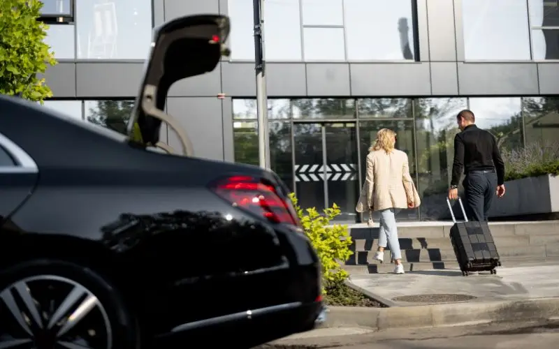 Northampton to Heathrow Airport Transfer